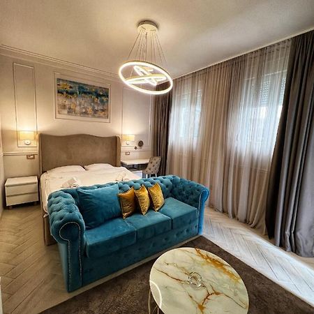 Dis Delux Lägenhet Kruševac Exteriör bild