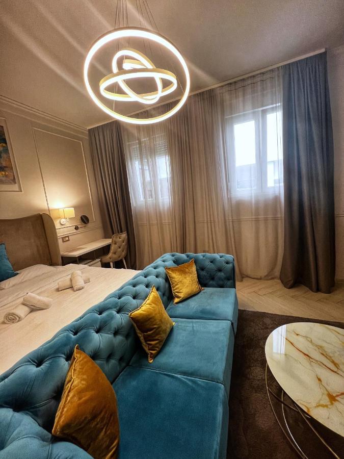 Dis Delux Lägenhet Kruševac Exteriör bild