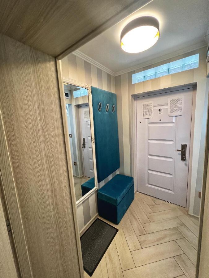 Dis Delux Lägenhet Kruševac Exteriör bild