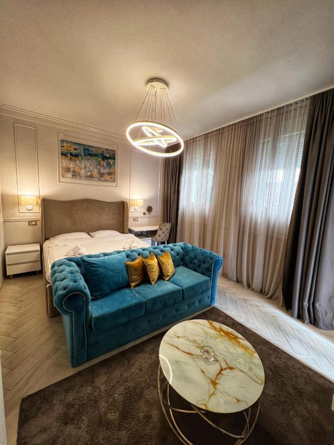 Dis Delux Lägenhet Kruševac Exteriör bild